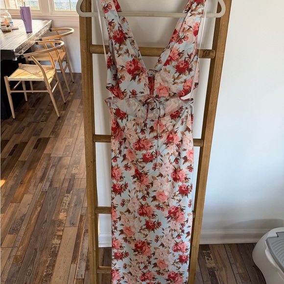 Hello Molly Pink Floral Midi Dress - Picture 3 of 3